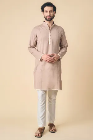 Beige Kurta With Contrast Edge Detailing