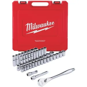 Milwaukee Standard/Metric 1/2 In. Drive 6-Point Ratchet & Socket Set (47-Piece)