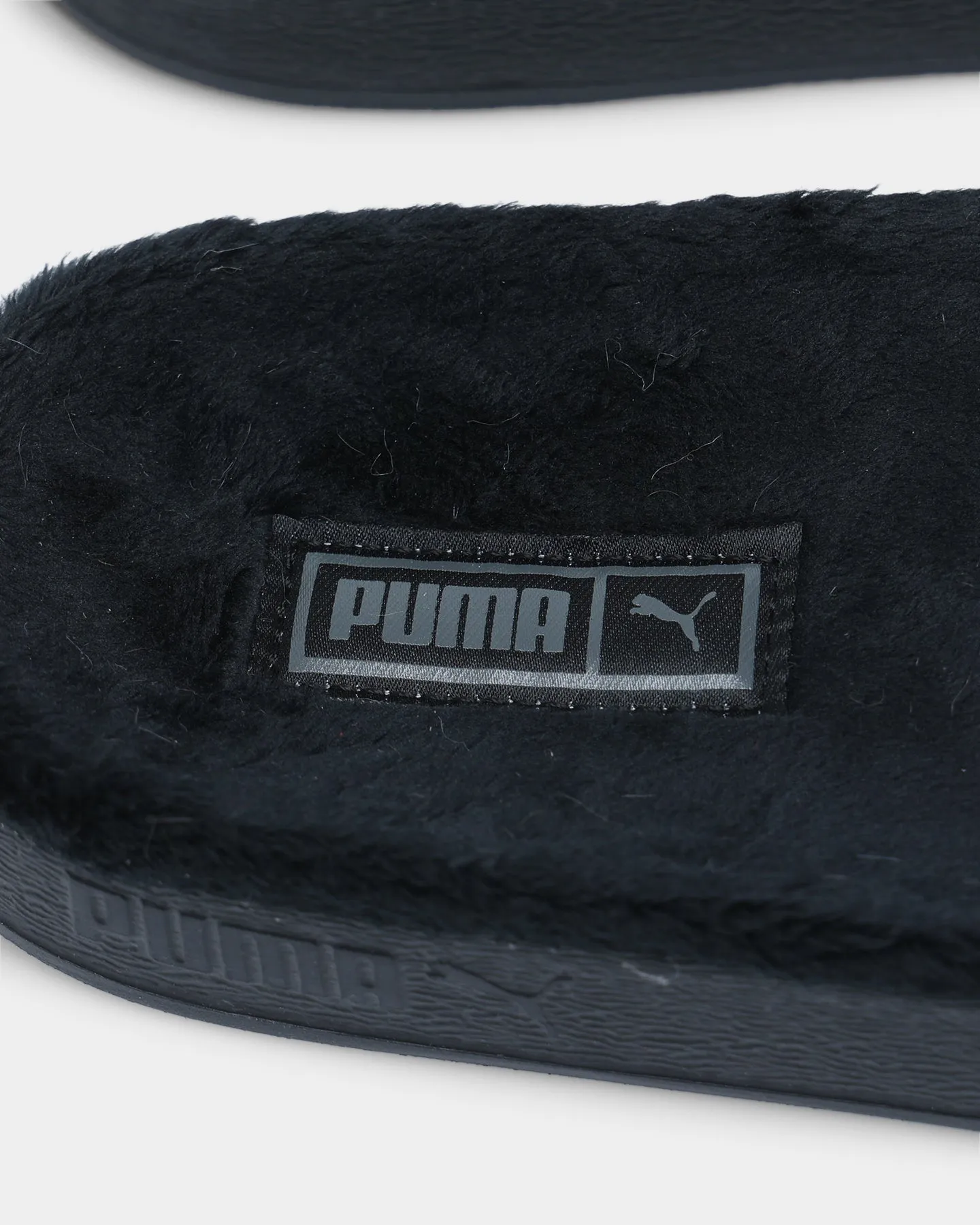 Puma Women's Leadcat YLM Safari Fluff Slides Puma Black-Puma Team Gold