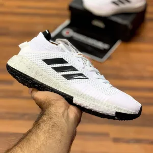 Pureboost HD White Black - Two-Tone Running Shoes